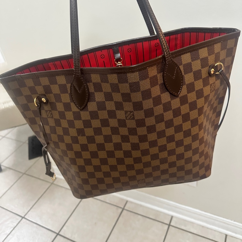 ❌SOLD❌Authentic Louis Vuitton Neverfull MM - Picture 3 of 16